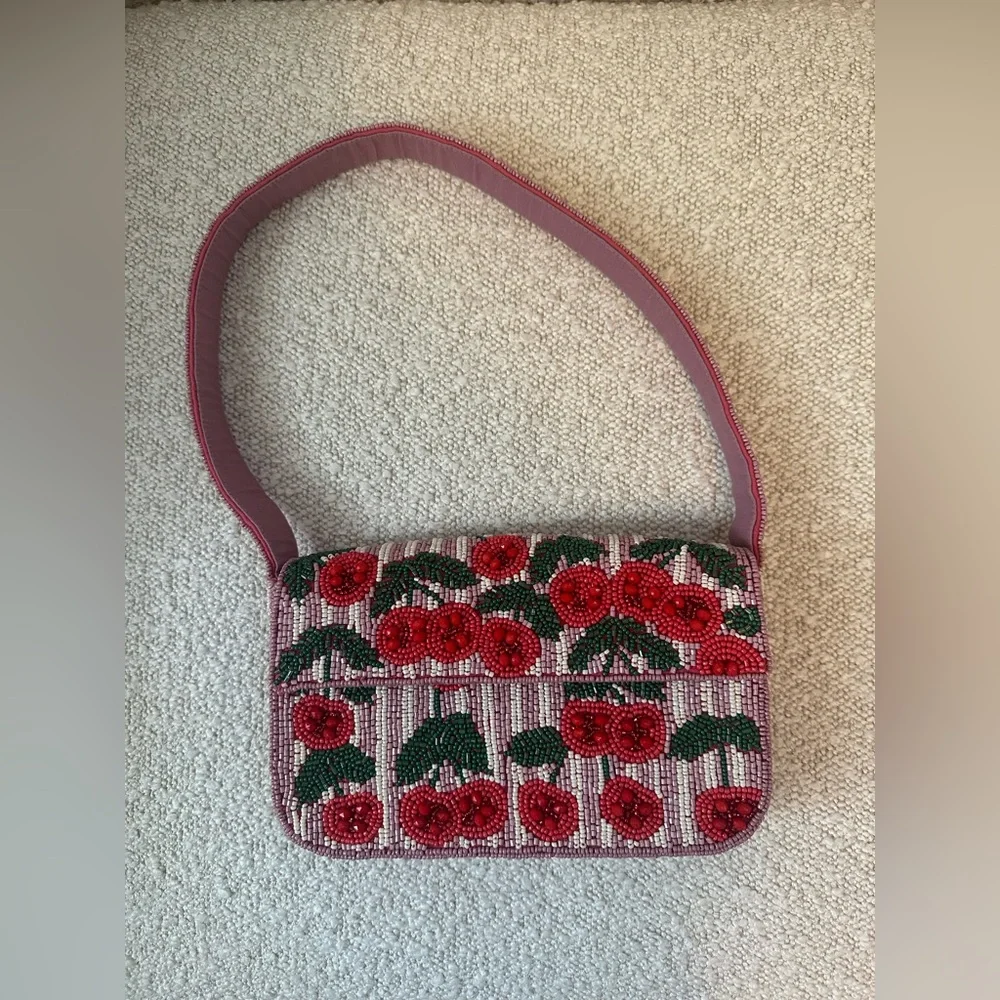 🍒🍒 EUC RARE ANTHROPOLOGIE x MAEVE - Fiona Beaded Shoulder Bag: Cherries - Picture 4 of 8